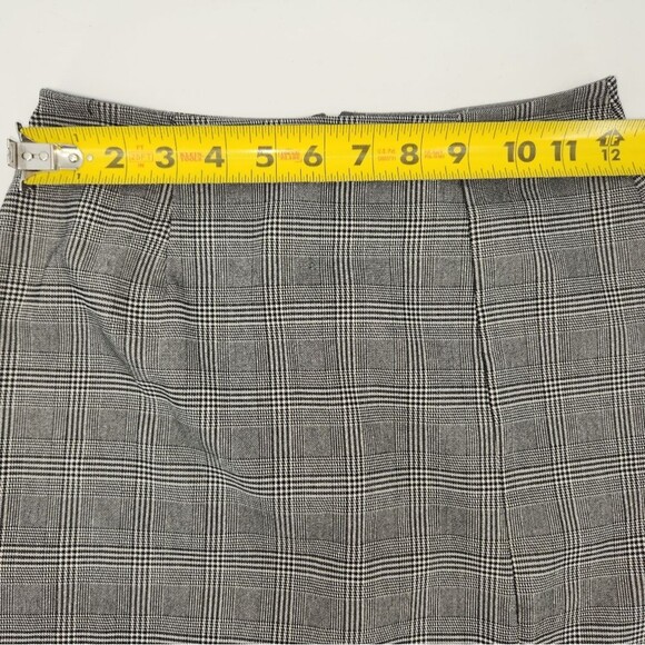 Windsor Plaid Mood High Slit Mini Skirt Womens Size Medium Check Y2K 2000s Style - Picture 6 of 8